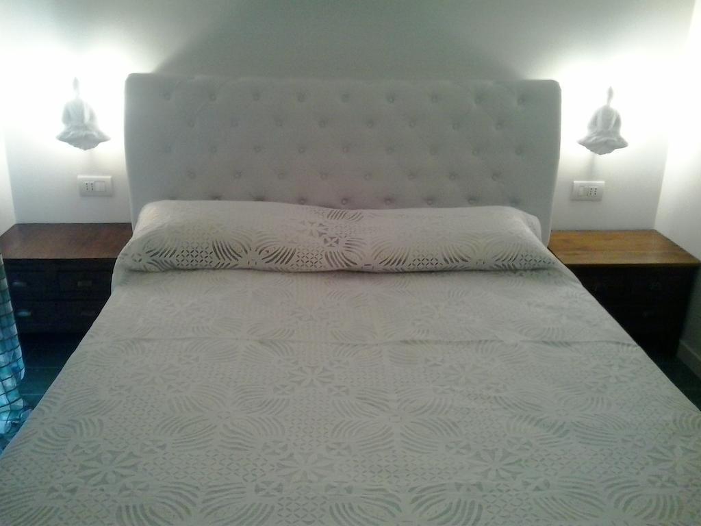 Abracadabra Tortona Bed & Breakfast Milan Room photo